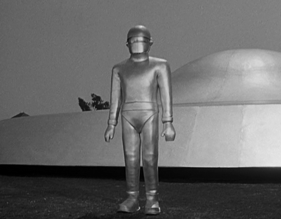 IMAGE: The robot from The Day The Earth Stood Still